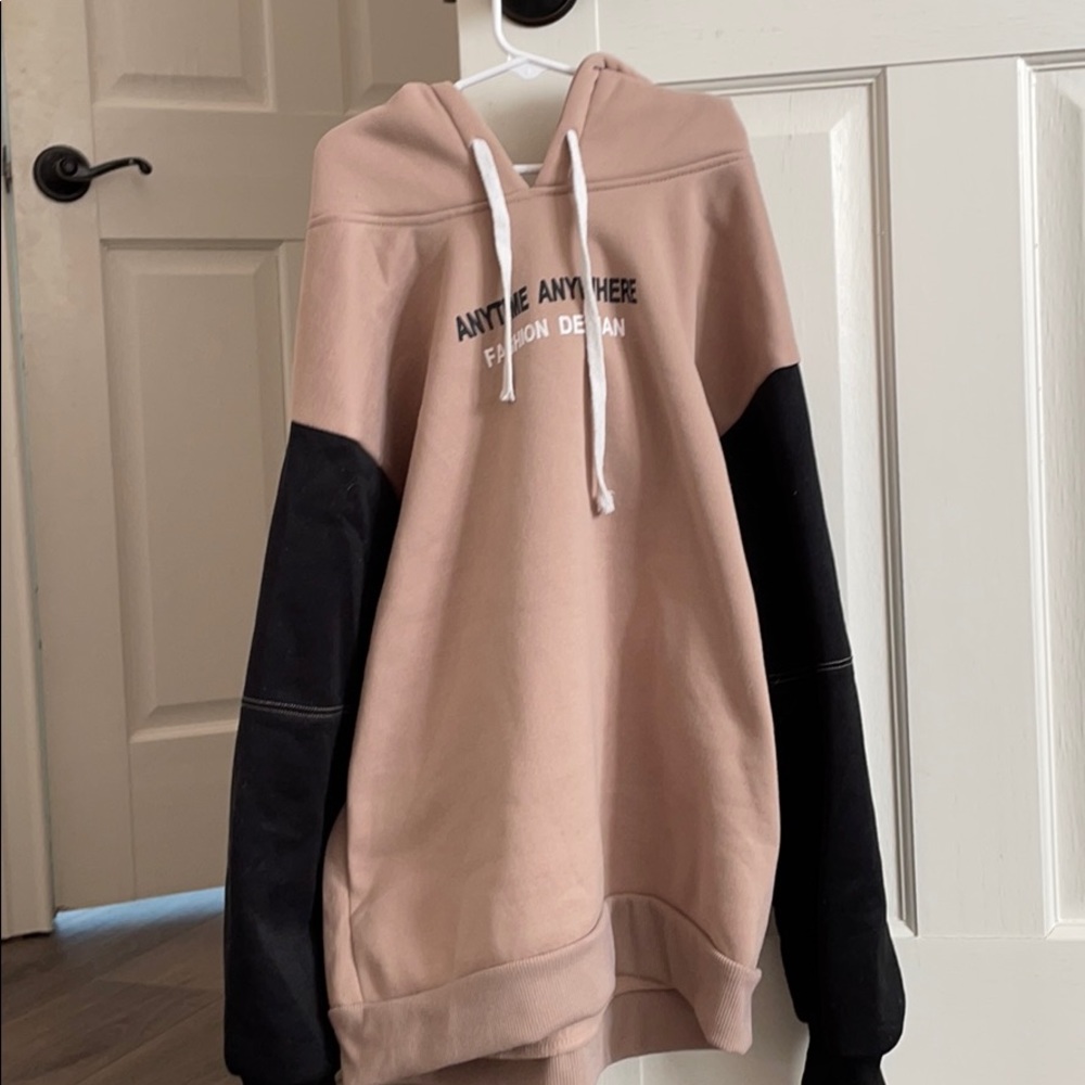 ☆ PINK WHITE HOODIE ☆